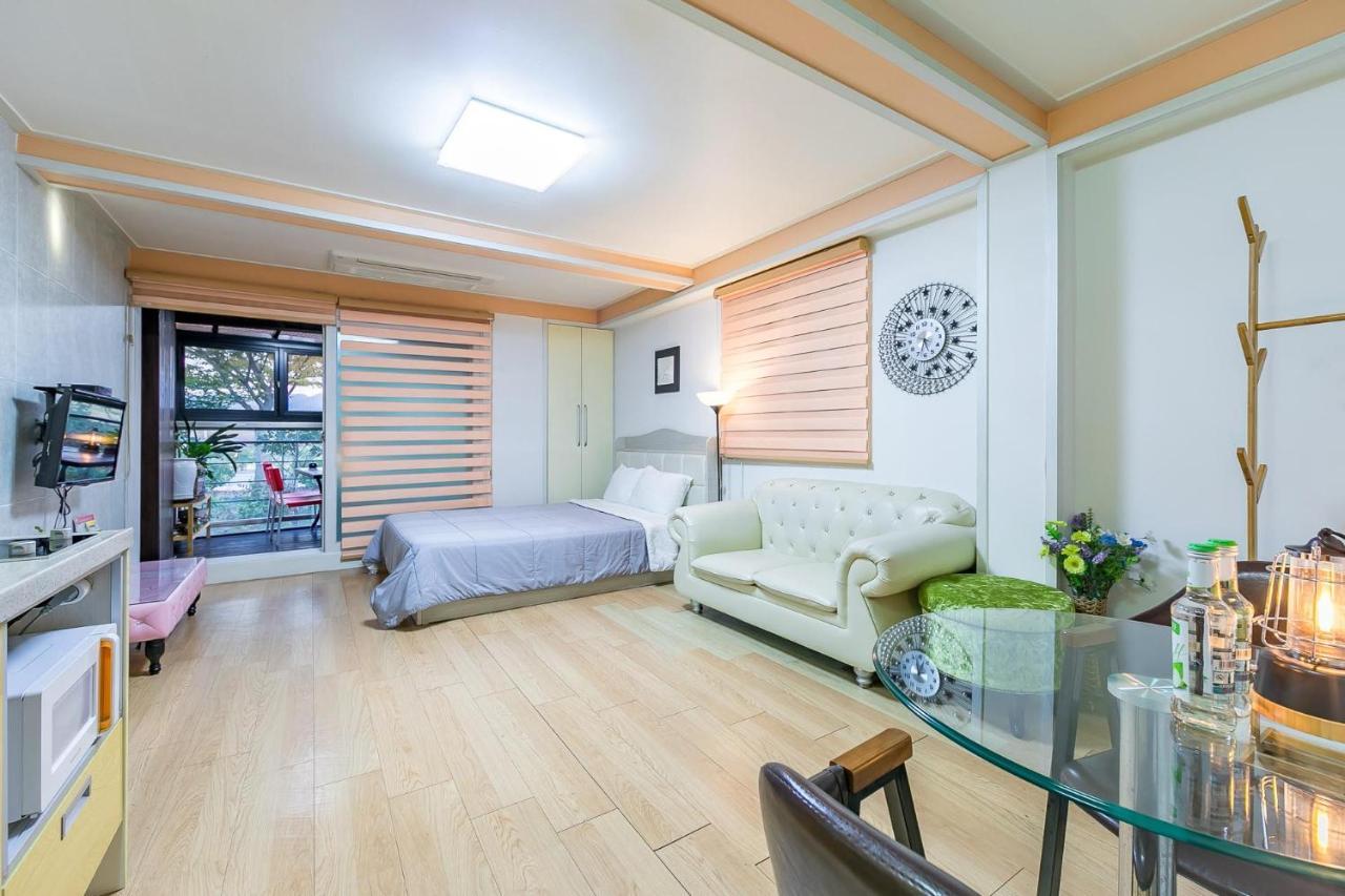 Four Seasons Pension Suncheon Exterior photo