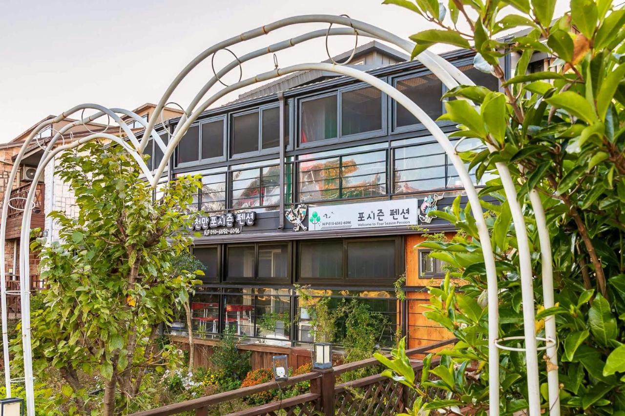 Four Seasons Pension Suncheon Exterior photo